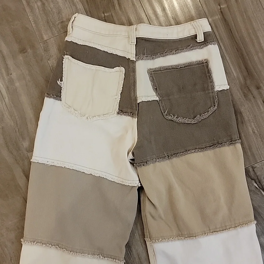 ❄️3/$30 Cream and Brown Patchwork Pants - Picture 5 of 6
